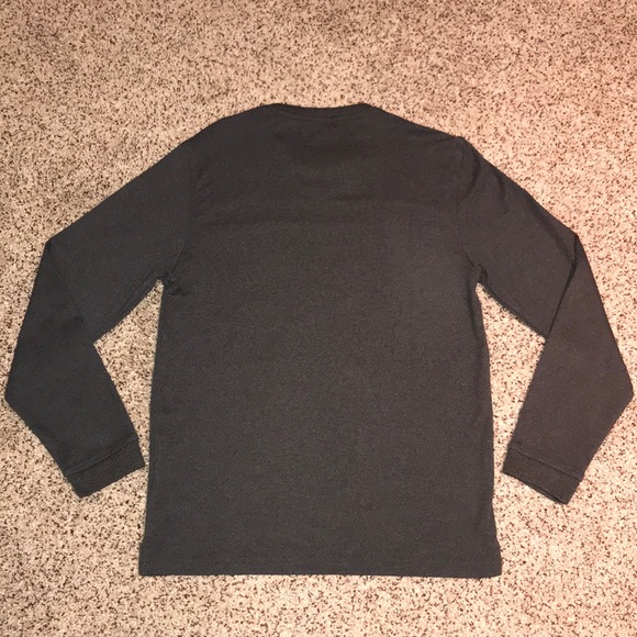 Never Worn🎊Men’s Sweater - Picture 2 of 5